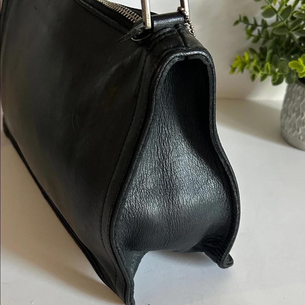 Black Leather Messenger Bag